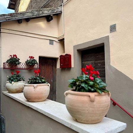 Elena'S Suite Sutri Exterior foto
